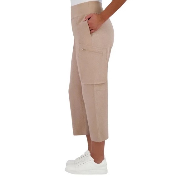 Sage Pants - Sage Cargo Gray Cropped Pants